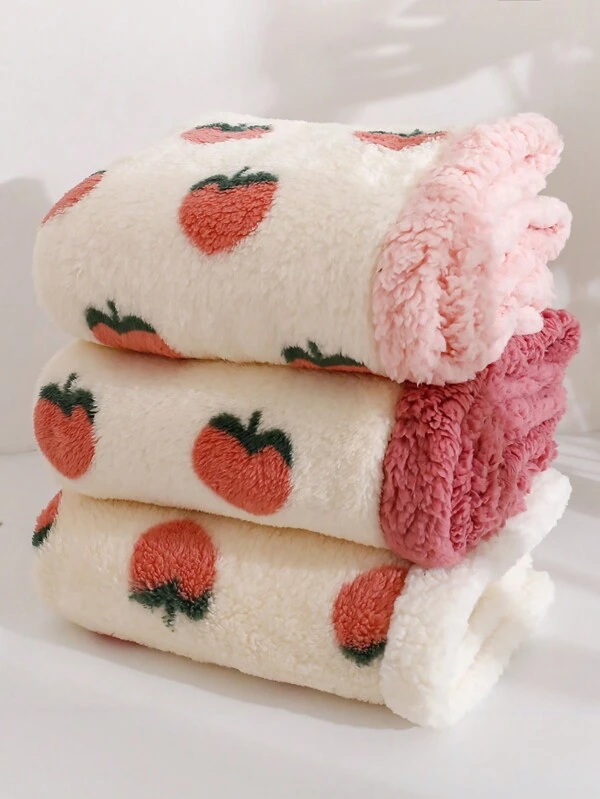 1pc Kids Girls Strawberry Dual Layer Plush Throw Plus Fleece Thick Blanket Multicolor