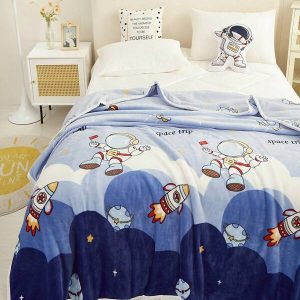 1 Piece Cartoon Animal Children's Blanket Blue Dolphin Cute Style Sofa Blanket Nap Blanket For Bedroom And Living Room Soft And Cosy Printed Coverlet Multicolor